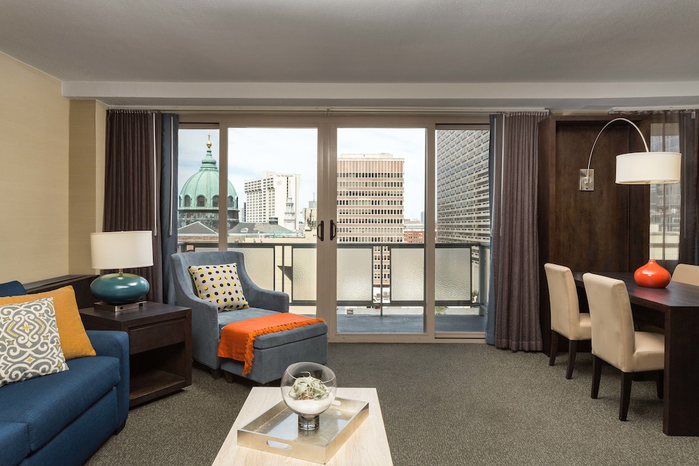 The Windsor Suites - photo 31