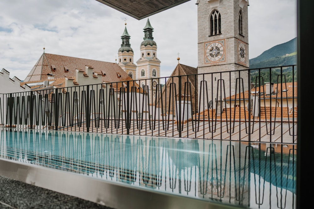 ADLER Historic Guesthouse — 4-Star Luxury Hotel in Bressanone, Italy
