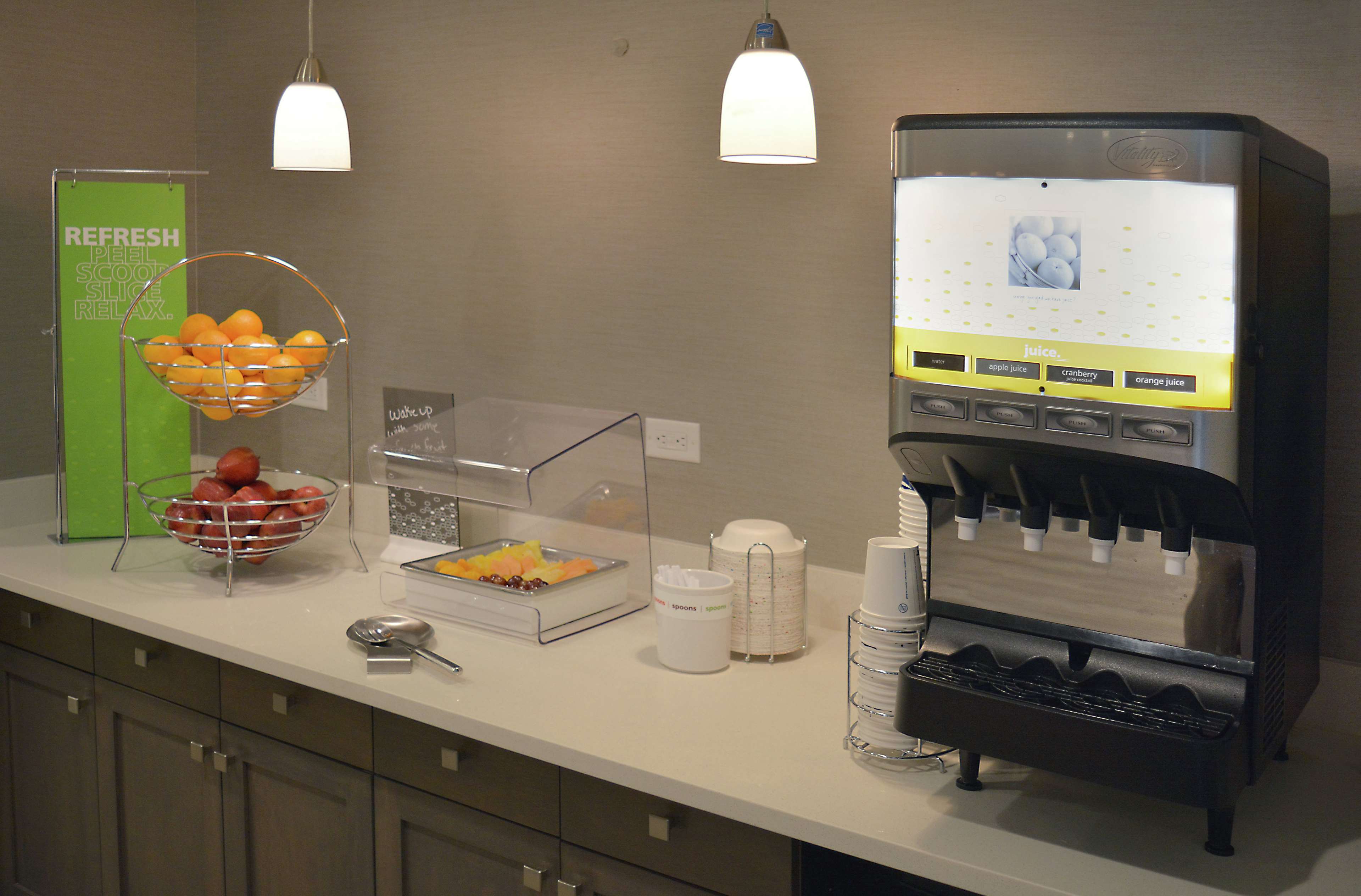 Hampton Inn & Suites Philadelphia Media - photo 12