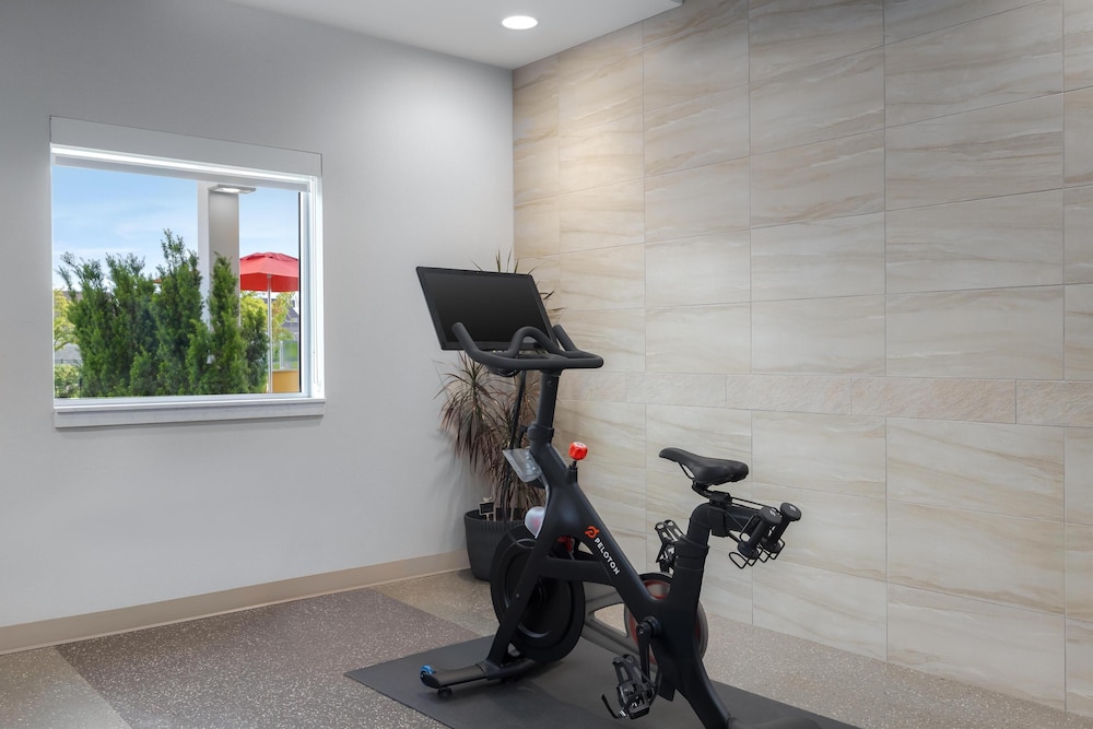 Home2 Suites by Hilton Idaho Falls - photo 24