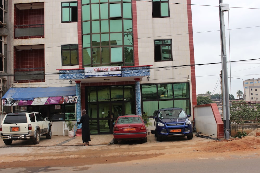 Noblesse Hotel — hotel in Yaounde