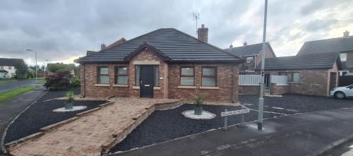 Millhouse Cottage A Luxury 3 bed Bungalow — 4-Star Luxury Hotel in Antrim, United Kingdom