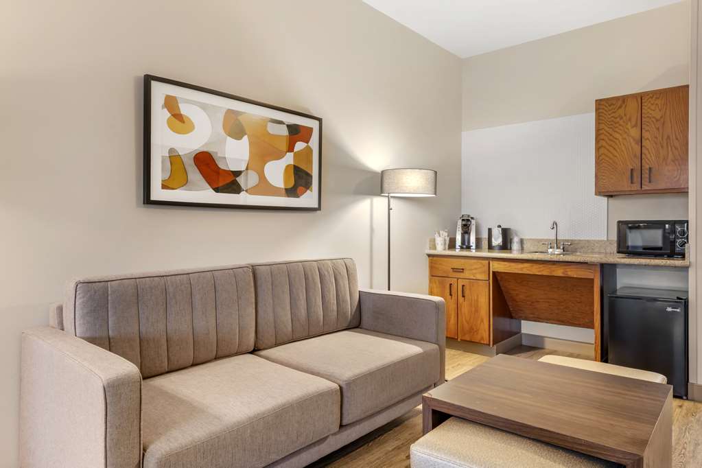 Best Western Plus Riata - photo 12