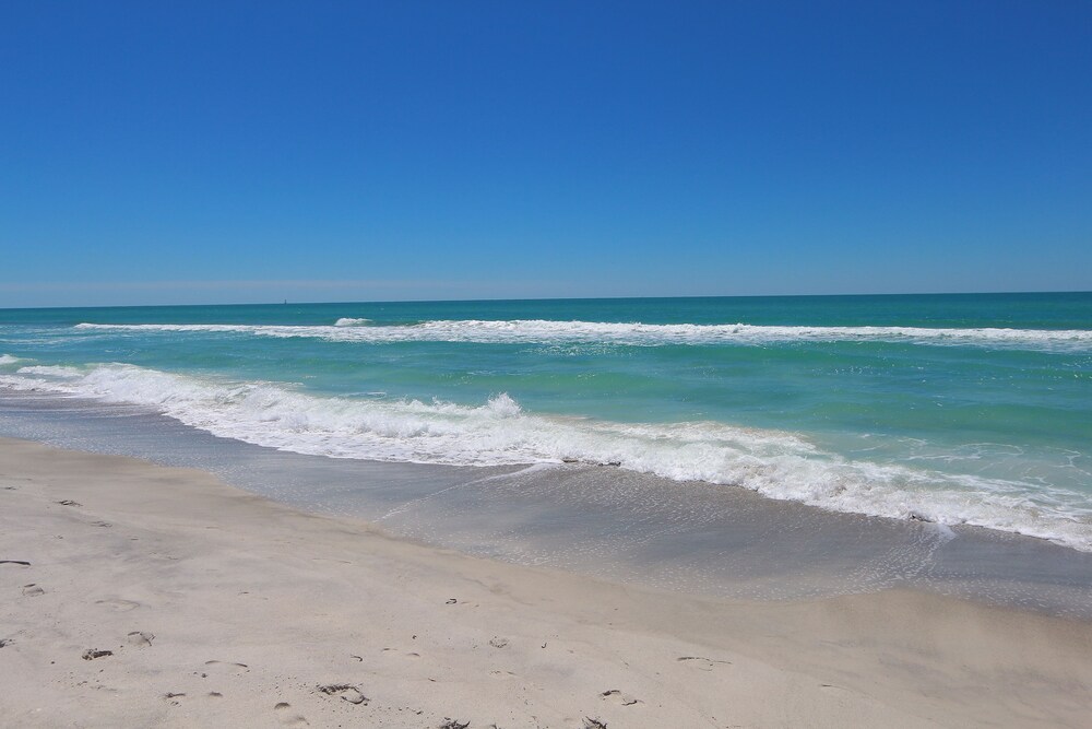 The Beach on Longboat Key by RVA - photo 99