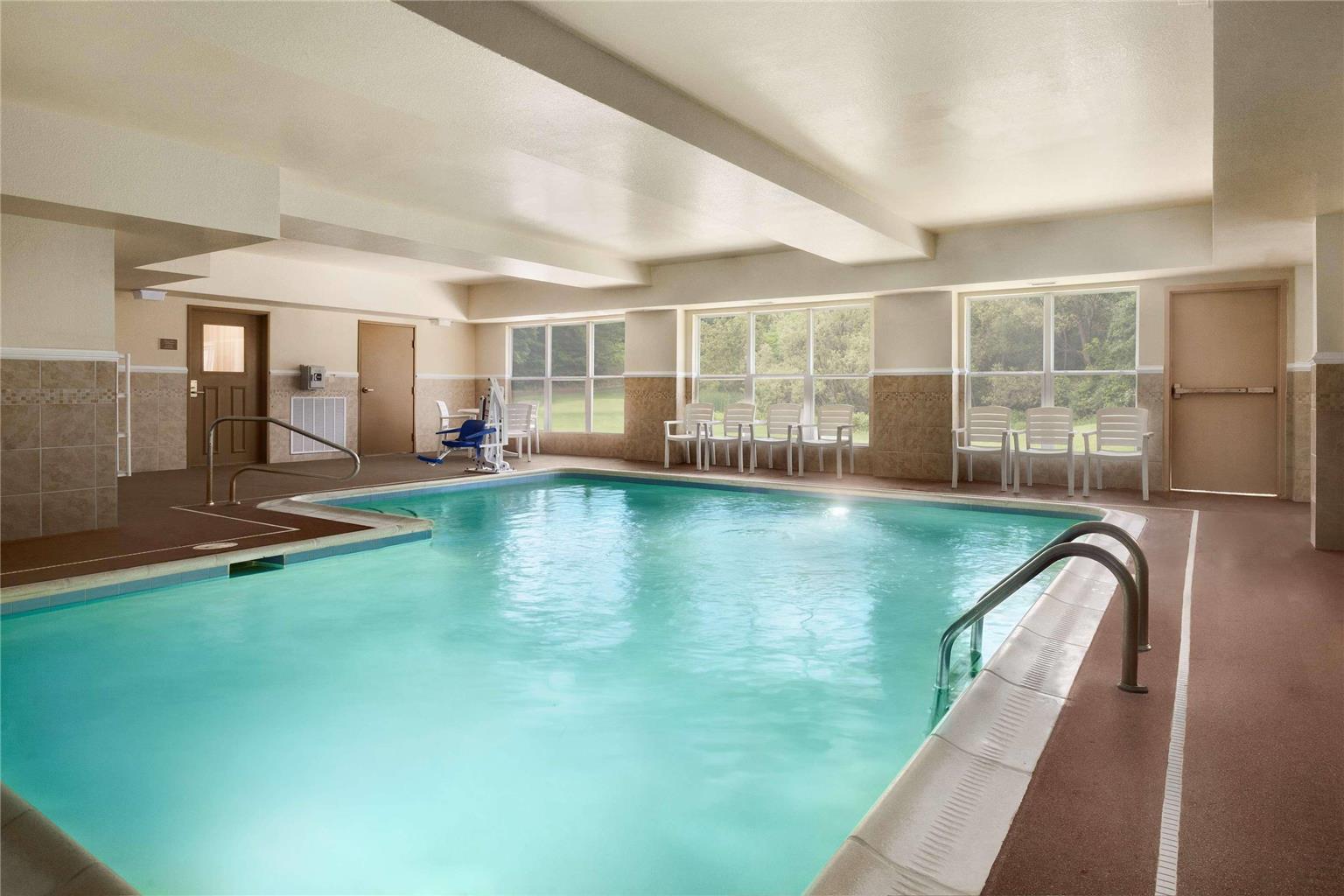 Country Inn & Suites by Radisson Doswell VA - photo 18