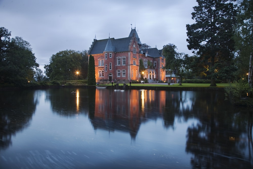 Thorskogs Slott - carbon neutral hotel in Lilla Edet