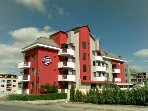 Hotel Del Mar - carbon neutral hotel in Nesebar
