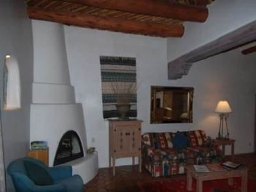 The Inn At The Delta - photo 19