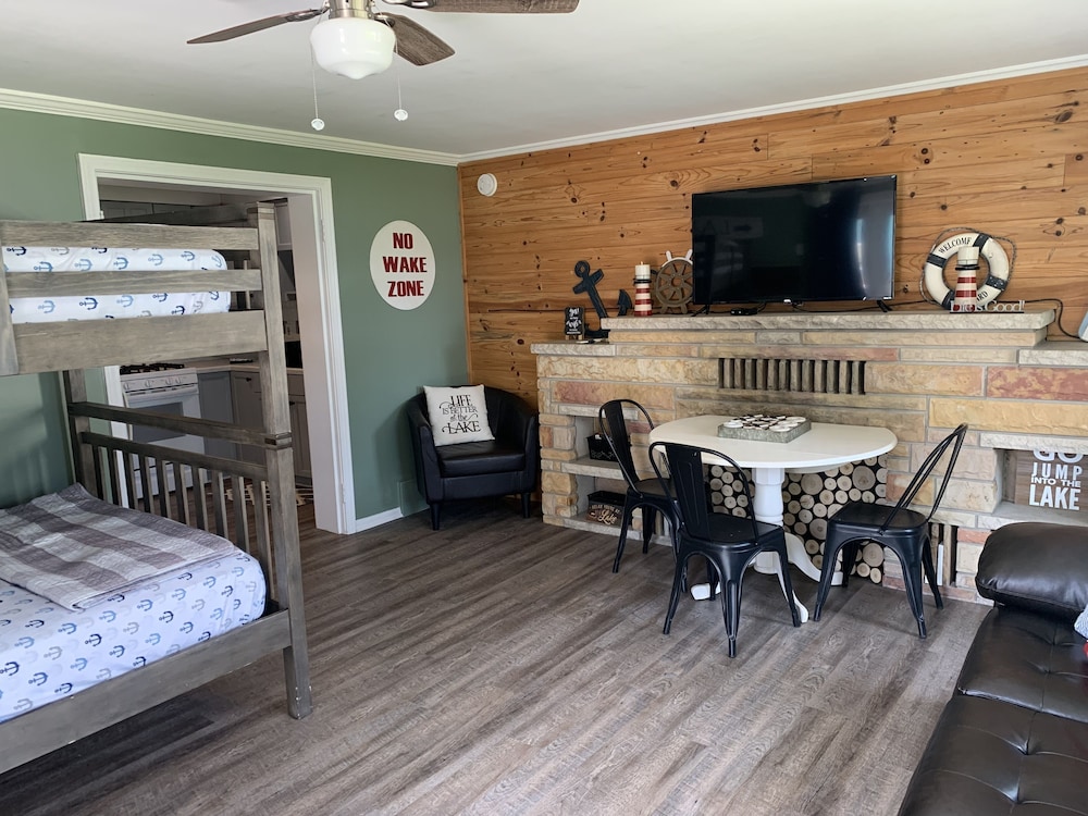 Grand Lake Resort - photo 36