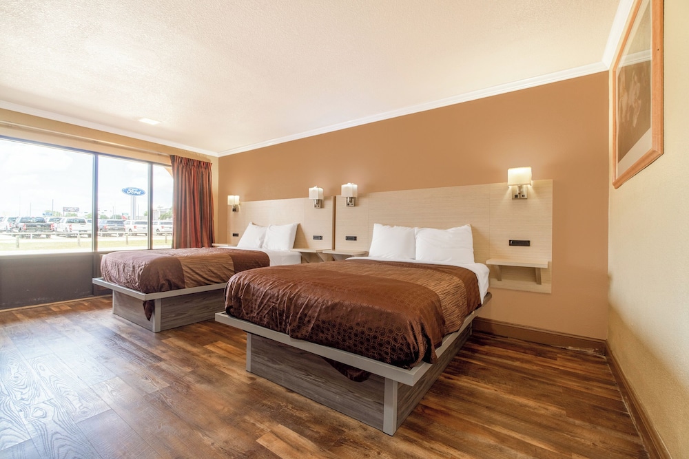 River Valley Motor Inn La Grange Texas - photo 21