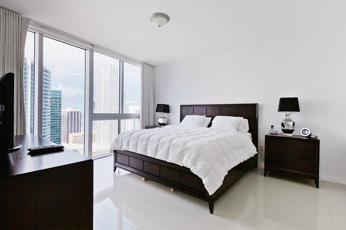 Icon Brickell Suites by Vesper in Miami, United States