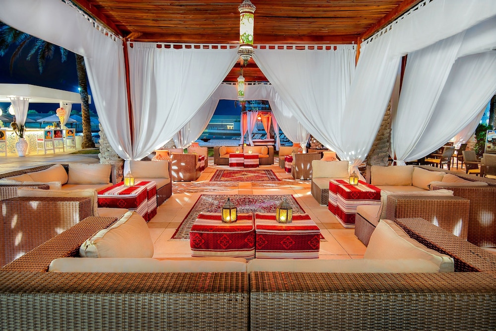 מזון ומשקאות