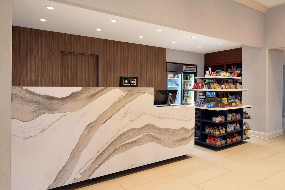 DoubleTree By Hilton Baltimore North Pikesville - photo 7