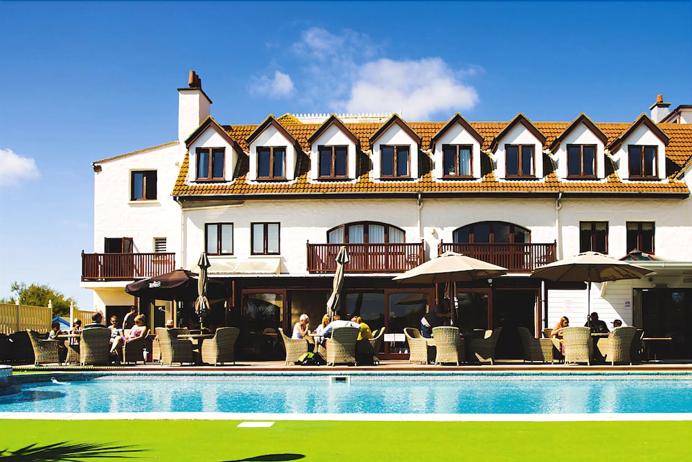 La Grande Mare Hotel Golf & Country Club — 4-Star Luxury Hotel in Castel, United Kingdom