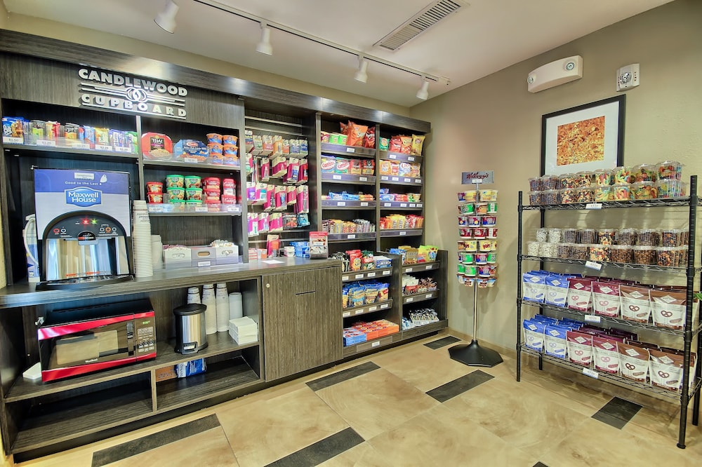 Candlewood Suites Columbus Grove City by IHG - photo 20
