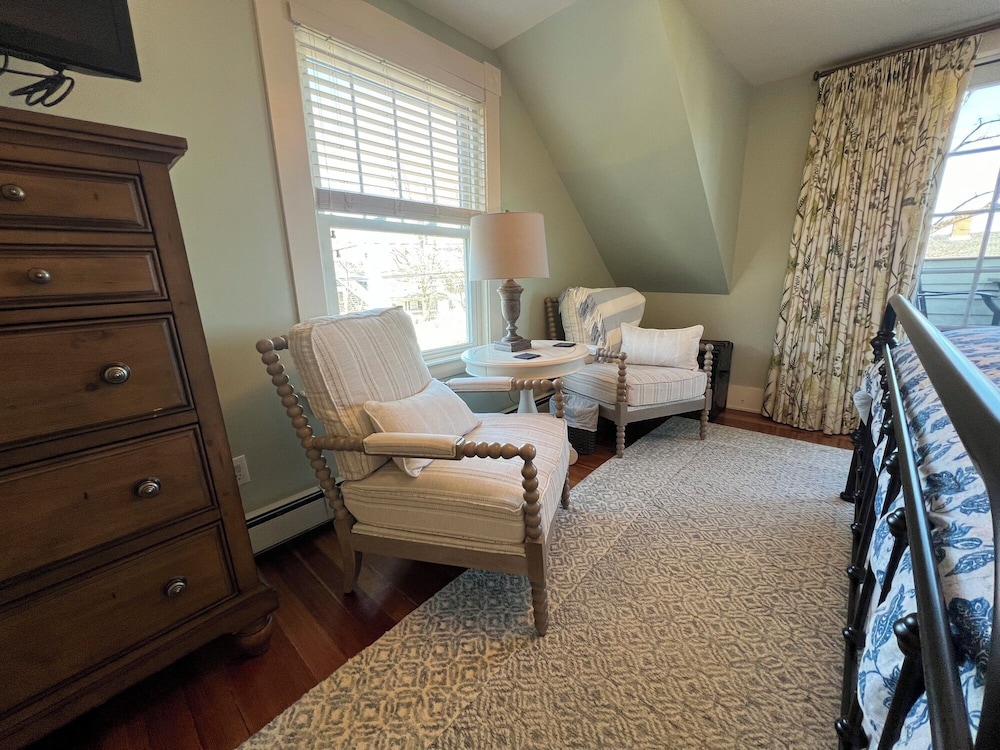 Inn on Shore Road - photo 19