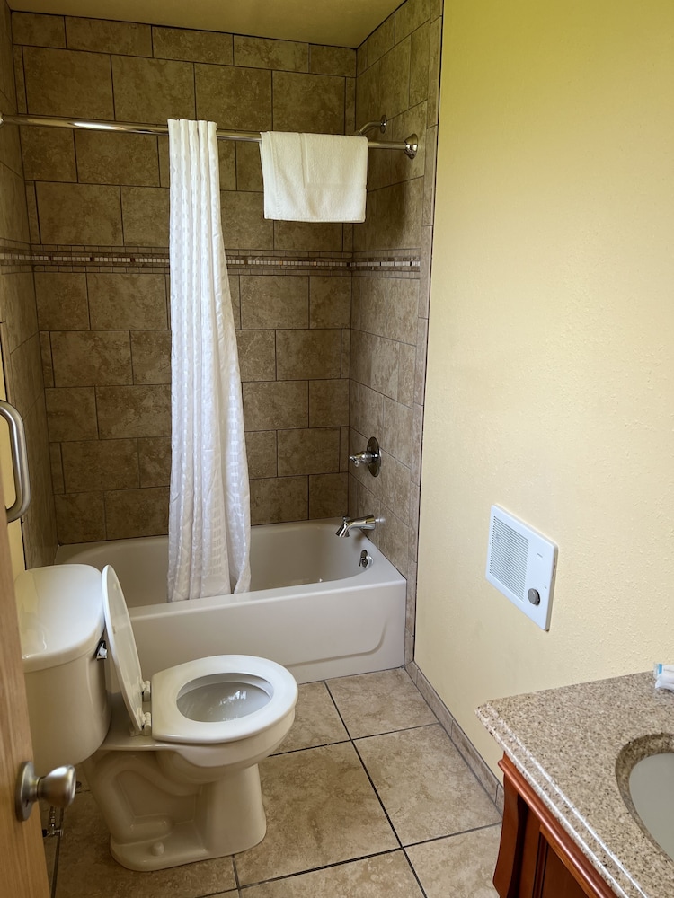 All Star Inn & Suites - photo 303