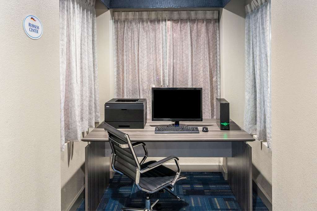 Baymont by Wyndham Tupelo - photo 24