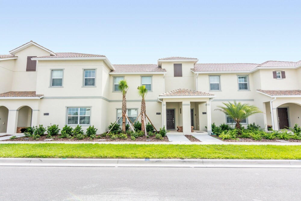 5 Bedrooms 4 Bathrooms Storey Lake 2373 Rt - photo 54