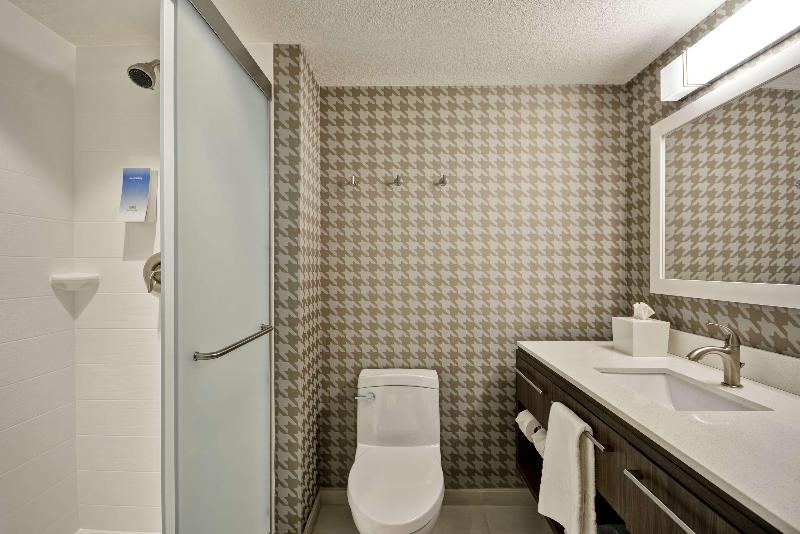 Home2 Suites by Hilton Portland Airport - photo 75