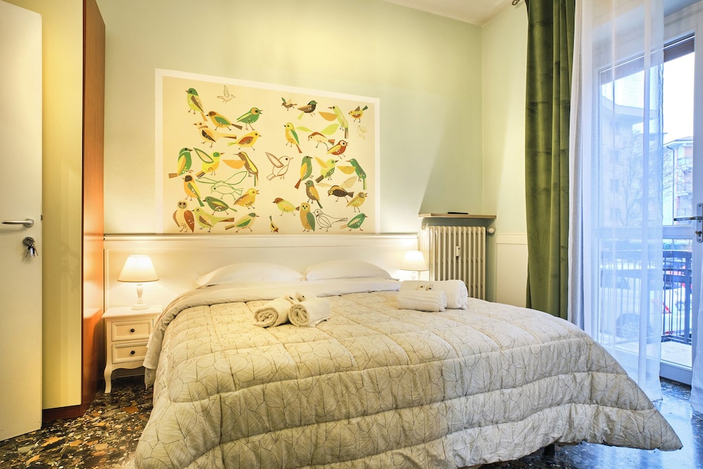 Via Corfu 8 - last minute hotel in Verona