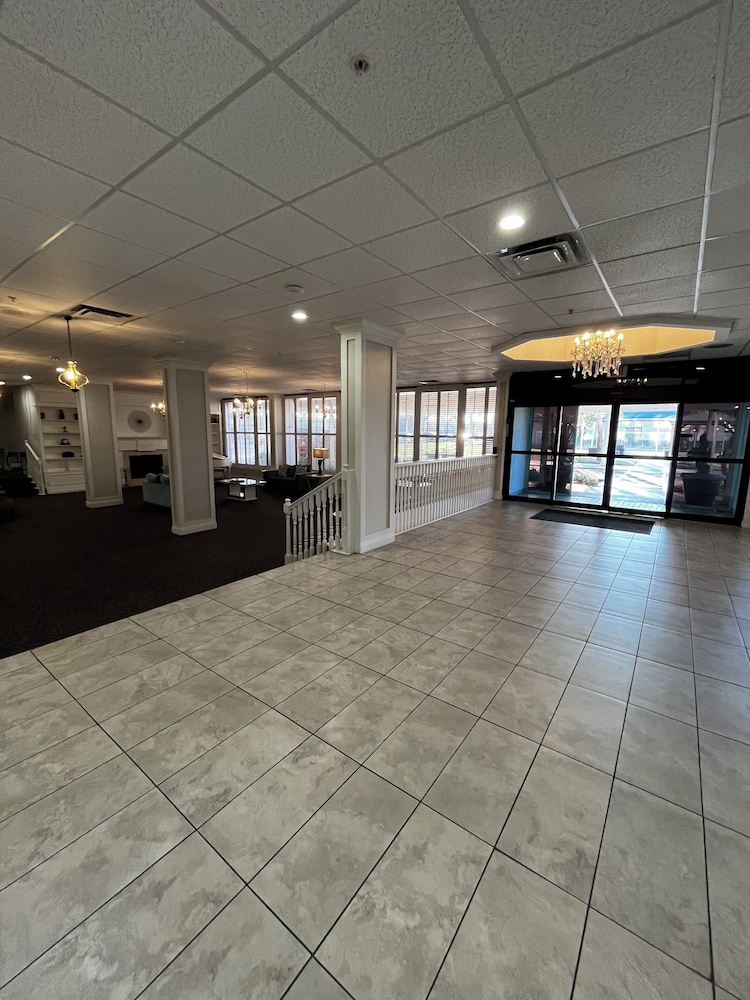 The View Studio Suites and Event Venue - photo 24