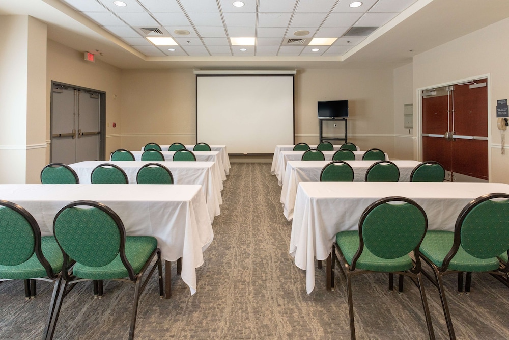 Hilton Garden Inn Daytona Beach Airport - photo 99
