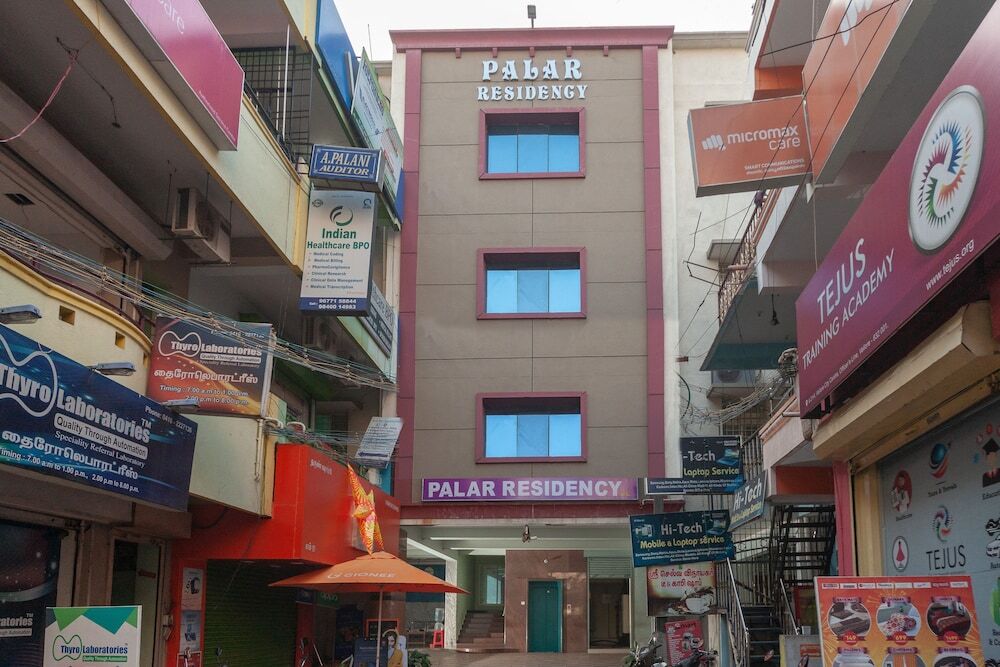 OYO 5807 Palar Residency — hotel in Vellore