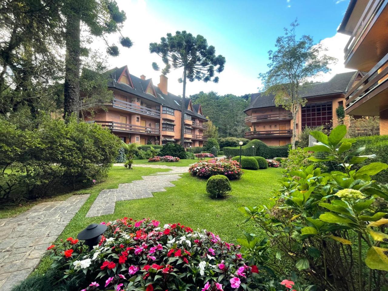 Capivari 8 Hóspedes Condô com Garagem 2 Vagas — 4-Star Luxury Hotel in Campos Do Jordao, Brasil