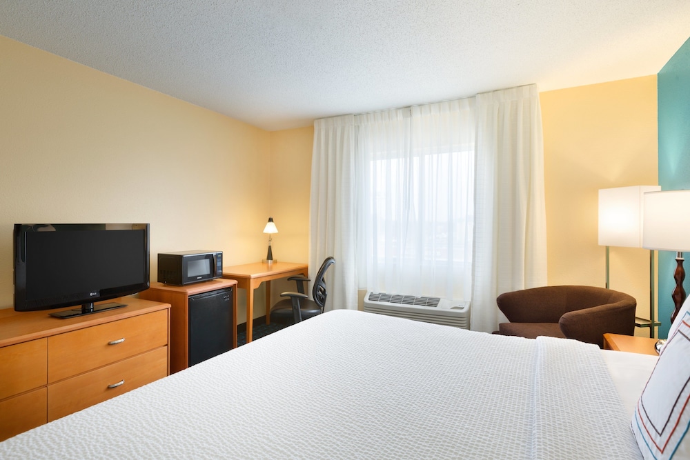 Fairfield Inn & Suites Bismarck North - photo 3