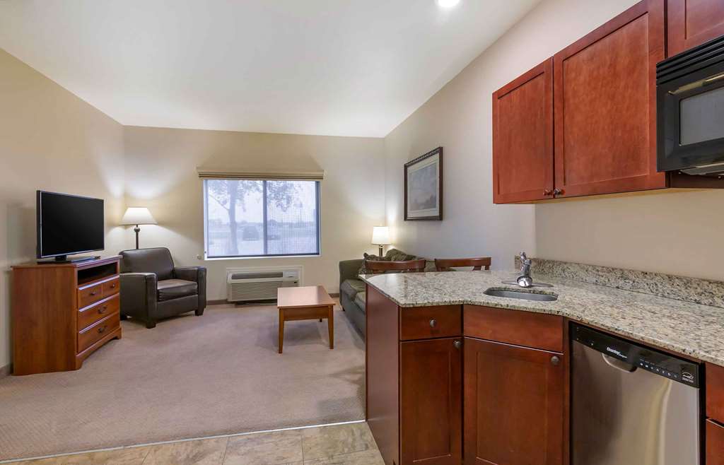 Extended Stay America Suites Minot - photo 24