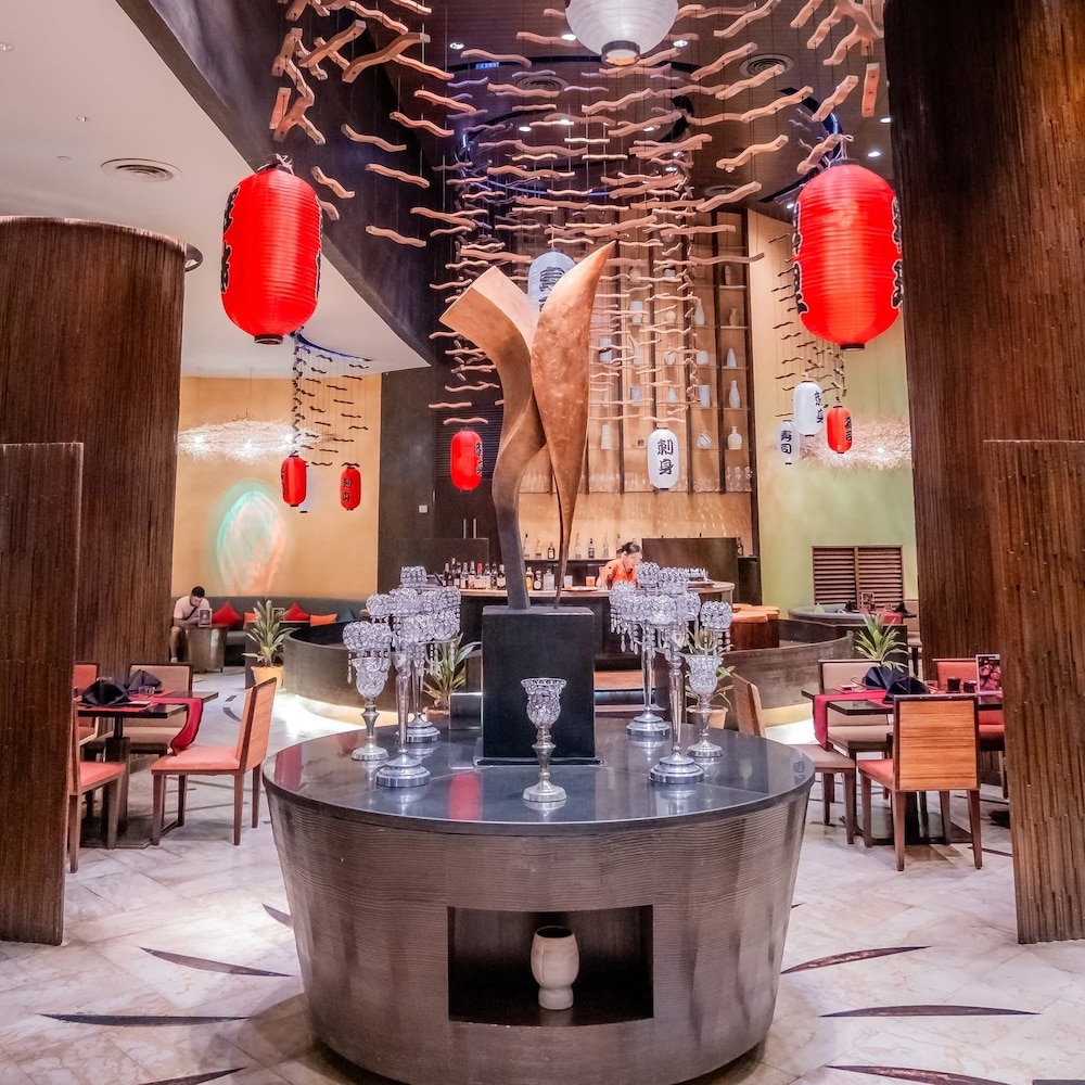 מזון ומשקאות