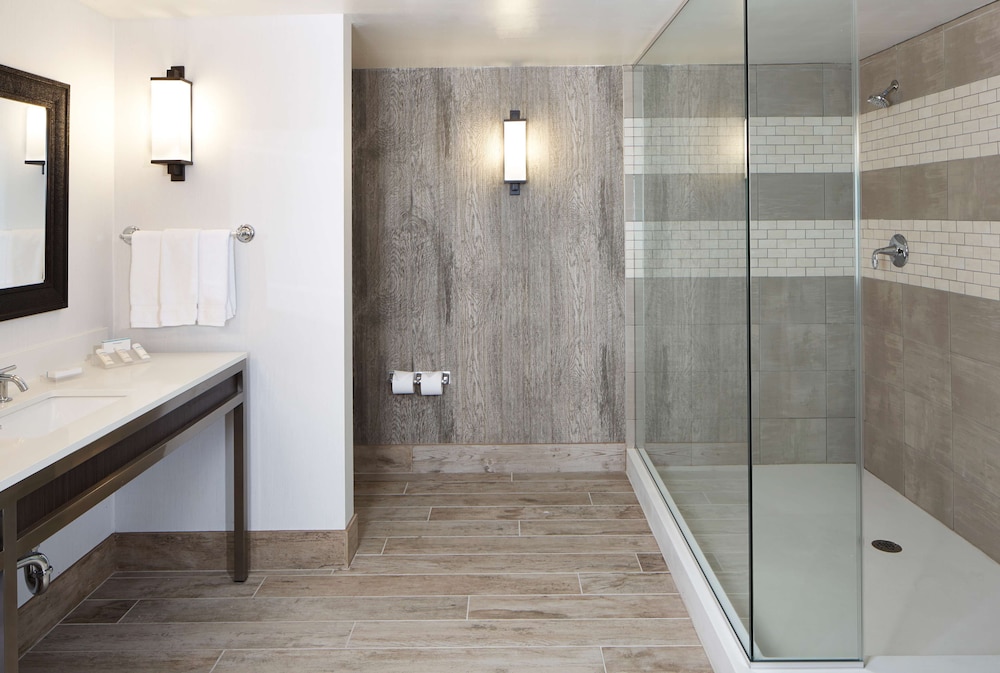 Hilton Garden Inn Scottsdale Old Town - photo 33
