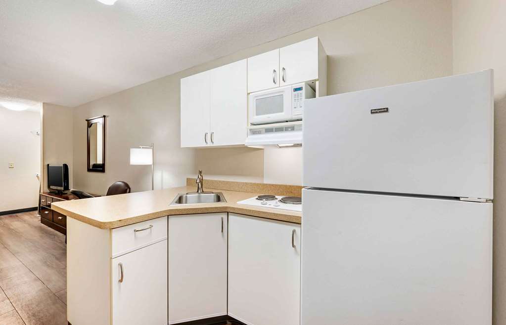 Extended Stay America Suites Dayton North - photo 24