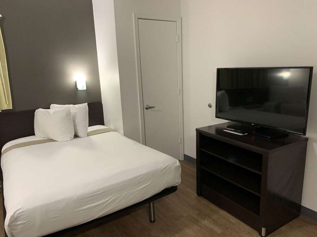 Studio 6 Extended Stay Hampton VA Langley AFB Area - photo 7