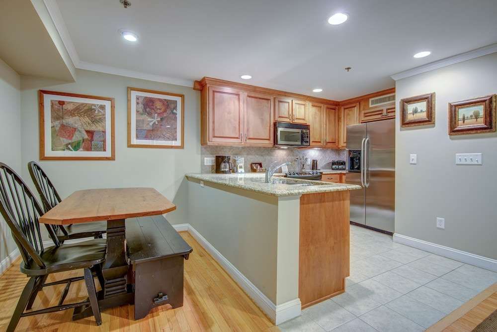 The Residences at Biltmore - photo 16