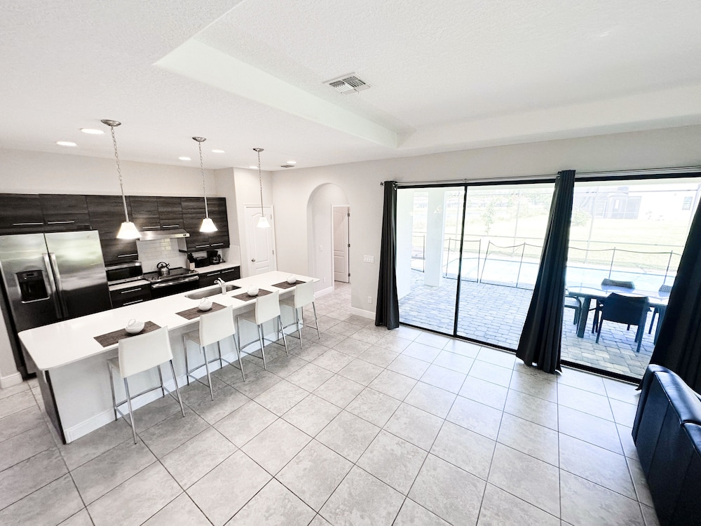 Balmoral Resort 210bp 4 Bedroom Home by RedAwning - photo 10