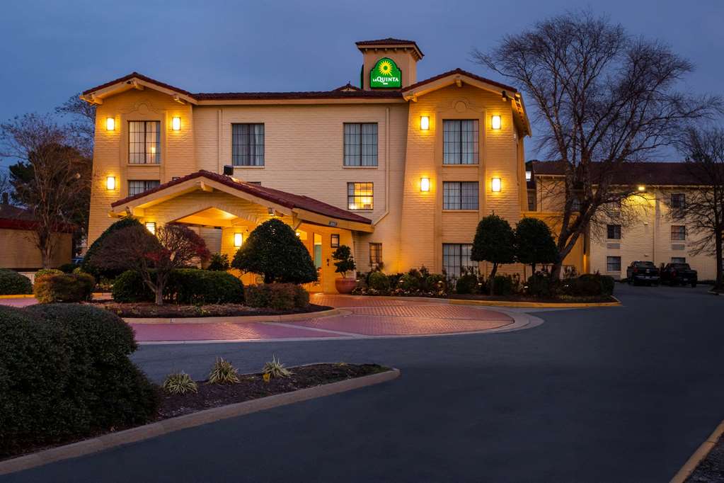 La Quinta Inn by Wyndham Norfolk Virginia Beach - photo 6