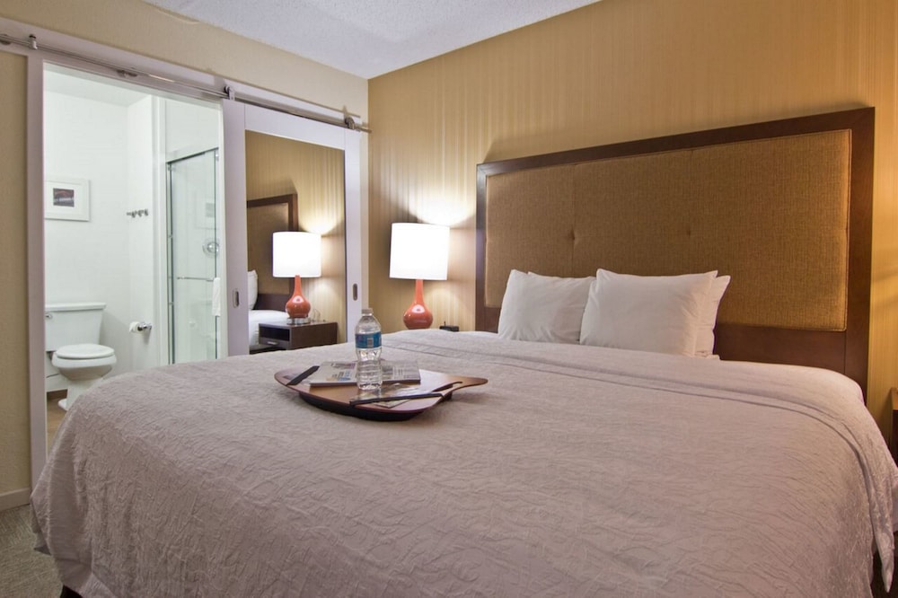 Hampton Inn & Suites Chillicothe - photo 8
