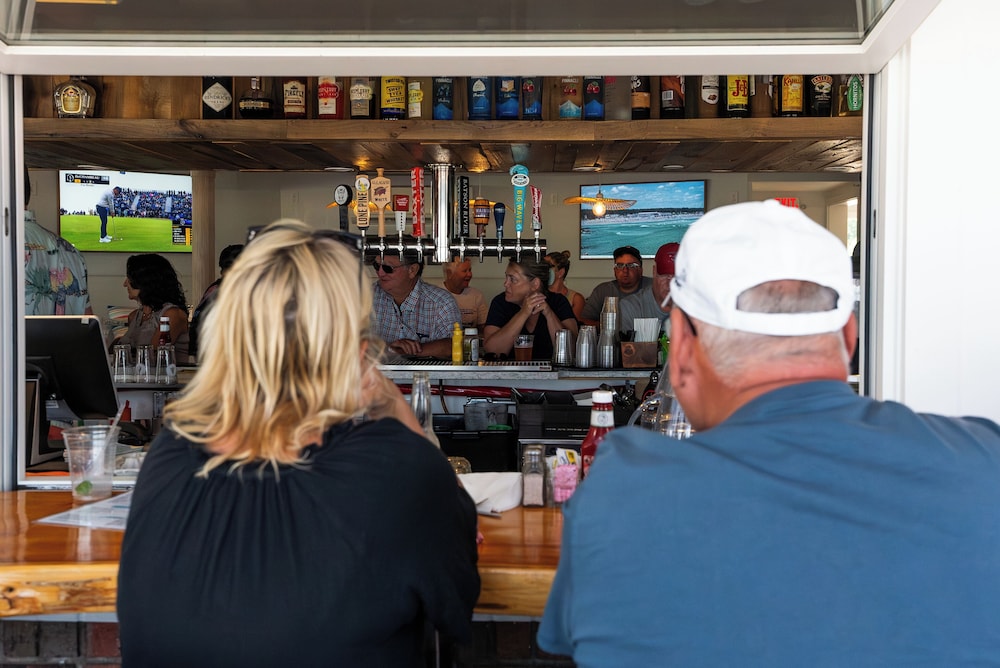 Norseman Resort on the Beach - photo 95