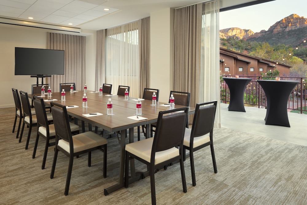 Amara Resort and Spa - photo 37