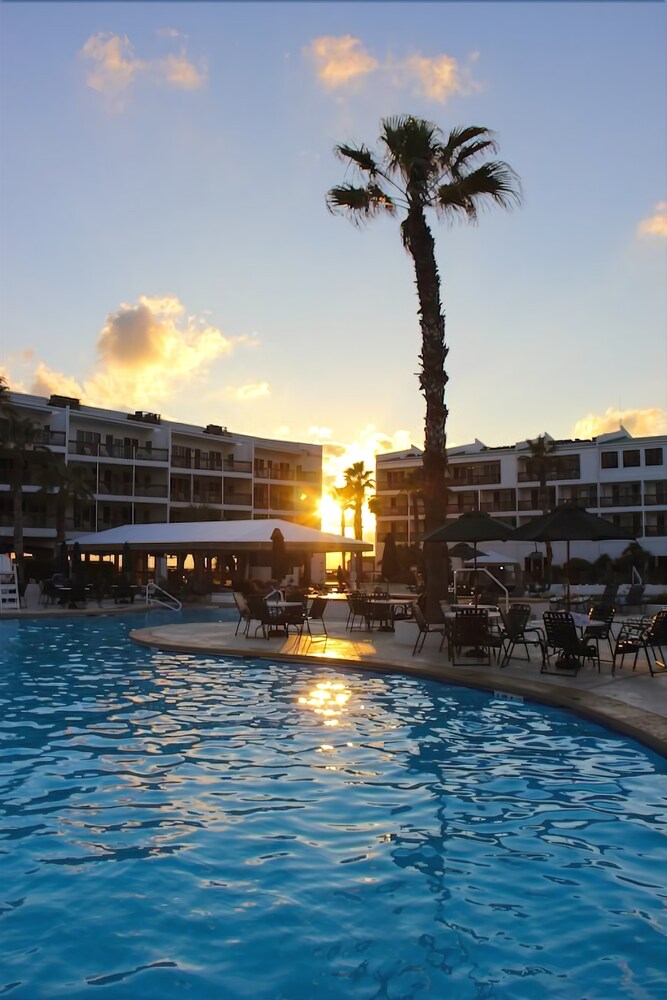 Port Royal Ocean Resort & Conference Center - photo 14