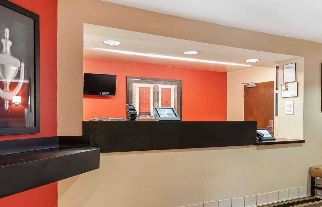 Extended Stay America Select Suites Detroit Sterling Heights - photo 4