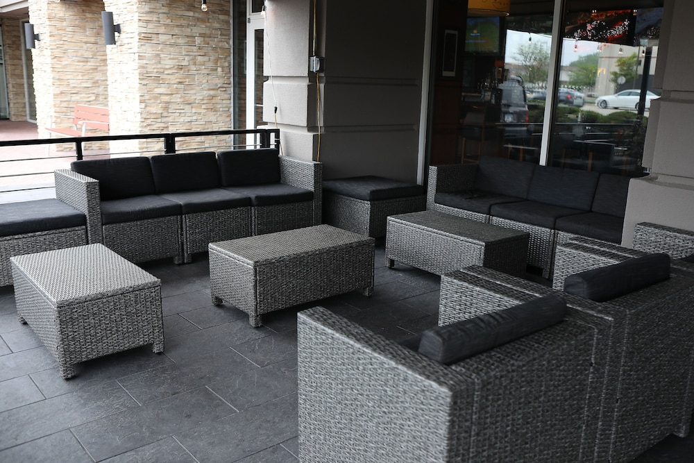 Holiday Inn Chicago Oakbrook by IHG - photo 38