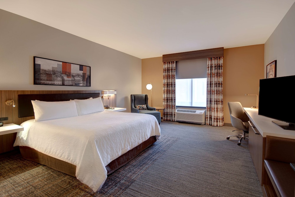 Hilton Garden Inn Terre Haute - photo 18