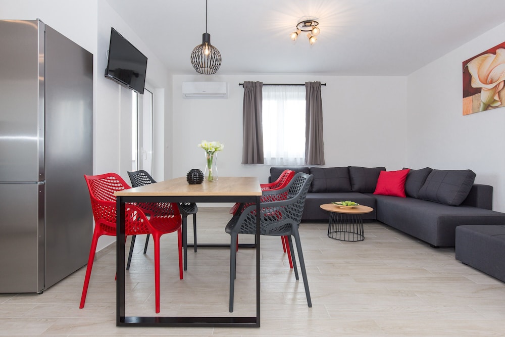 Apartments Kiara Punat — 4-Star Luxury Hotel in Punat, Croatia