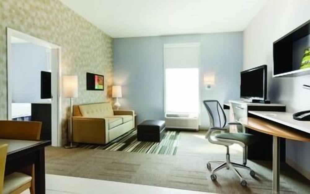 Home2 Suites by Hilton Philadelphia Convention Center PA - photo 4