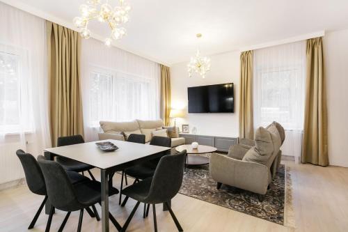 Luxury for everyone Hills Park Lux Apartments 3 — 4-Star Luxury Hotel in Vilnius, Lithuania