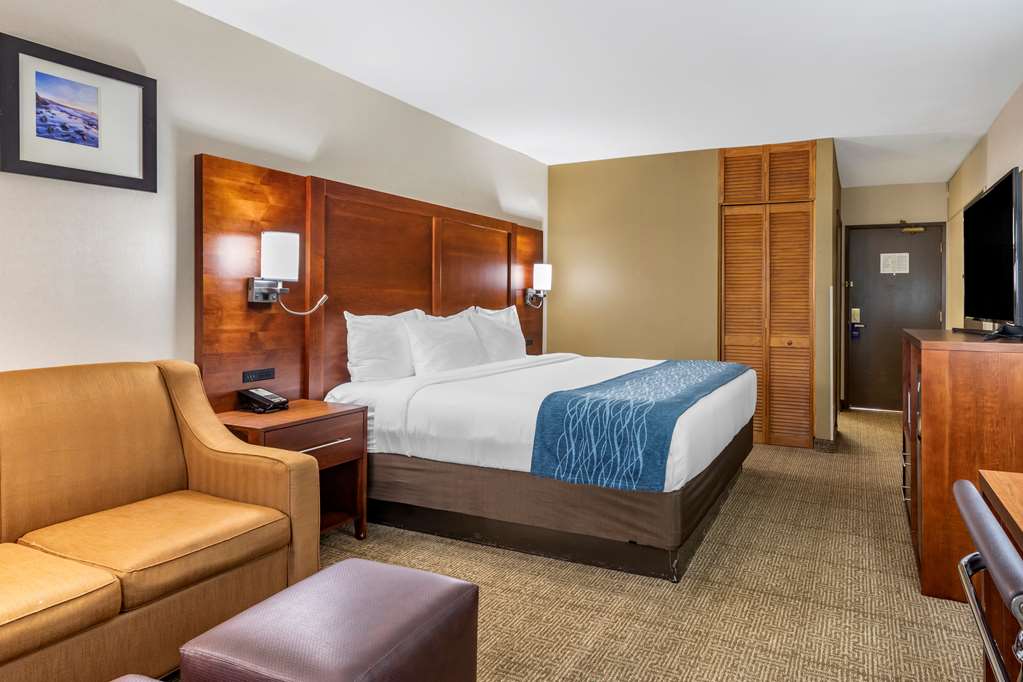 Comfort Inn Escondido San Diego North County - photo 17