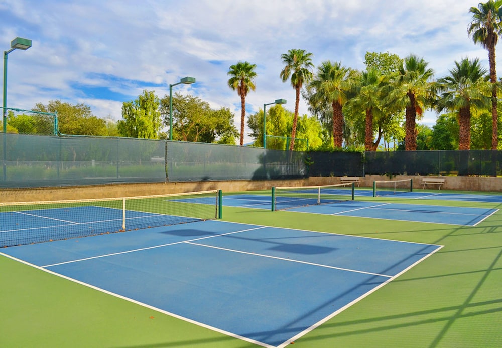 The Villas at Emerald Desert RV Resort - photo 37
